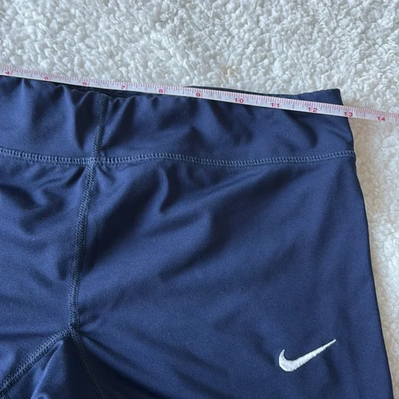 Nike Women's Navy Shorts - Picture 5 of 6